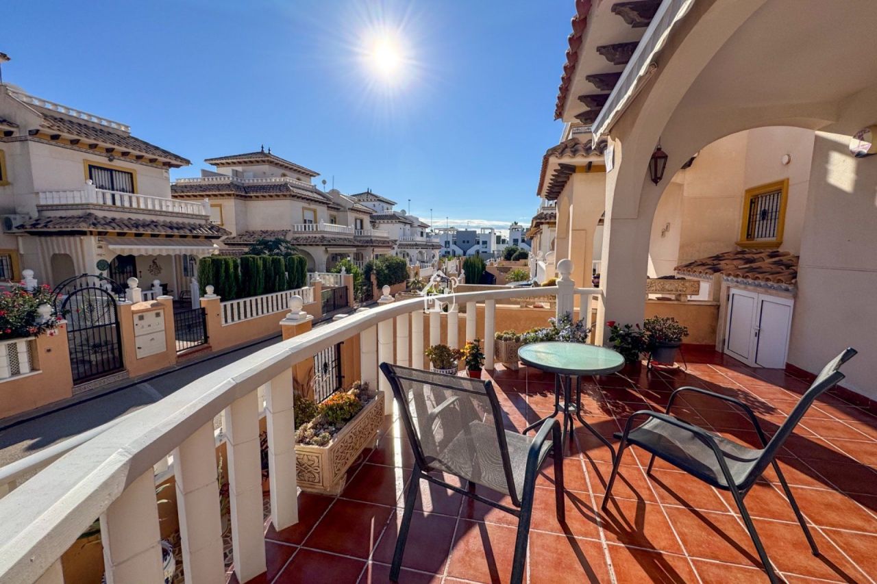 Шале в Ориуэла Коста, Испания, 110 м² - фото 2