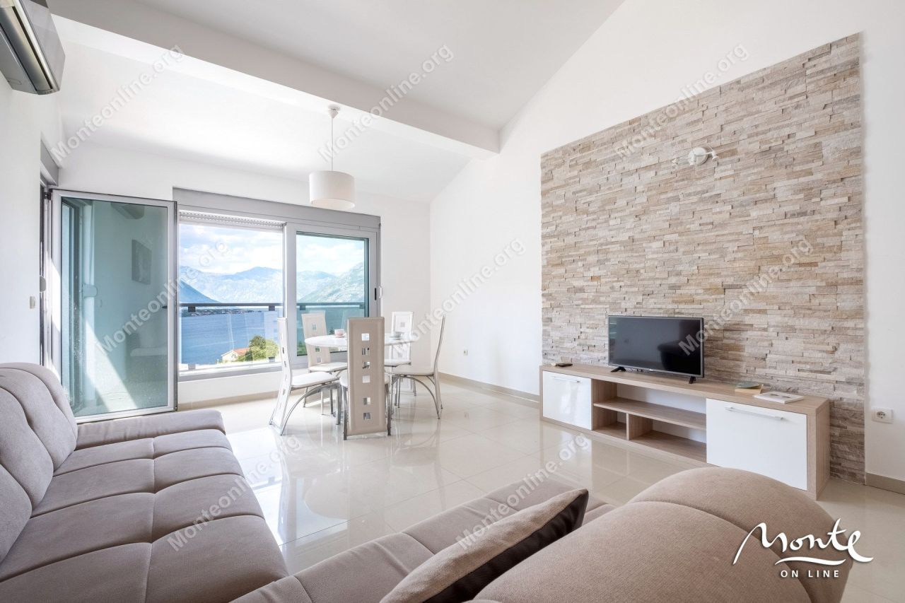 Апартаменты в Доброте, Черногория, 57 м² - фото 7