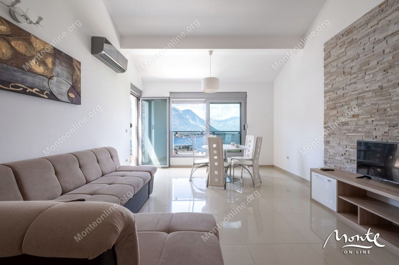 Апартаменты в Доброте, Черногория, 57 м² - фото 8