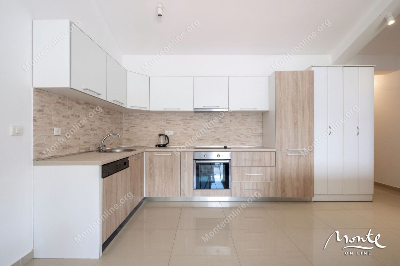 Апартаменты в Доброте, Черногория, 57 м² - фото 15