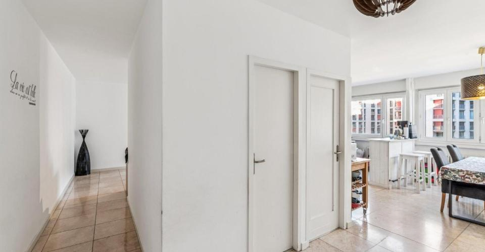 Квартира в Женеве, Швейцария, 94 м² - фото 7