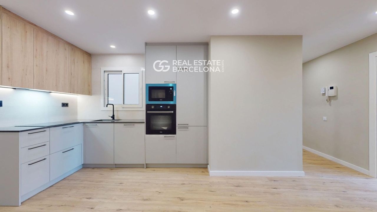 Квартира в Барселоне, Испания, 111 м² - фото 11