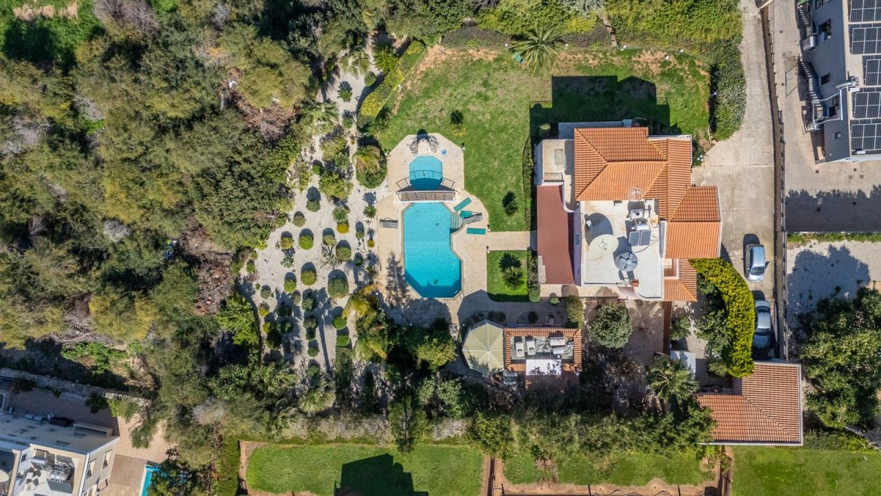 Вилла в Пафосе, Кипр, 327 м² - фото 2