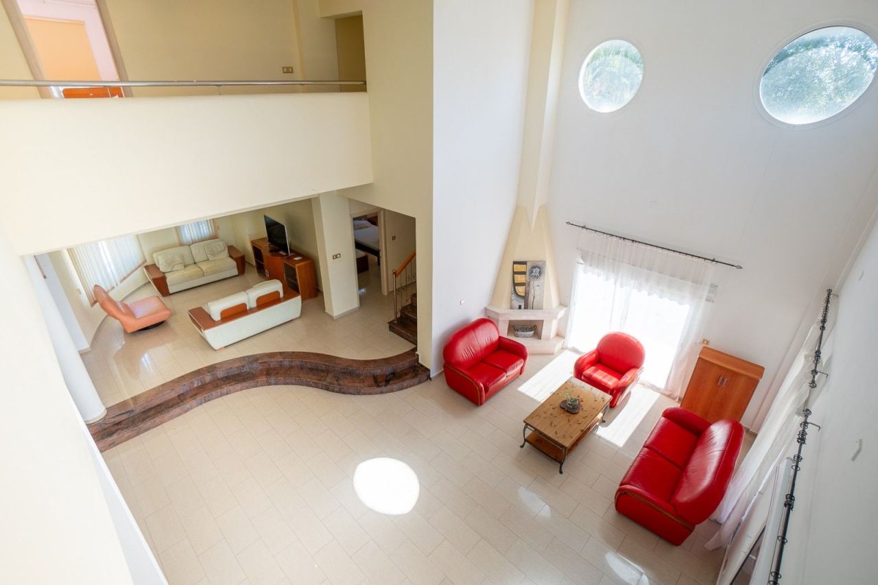 Вилла в Пафосе, Кипр, 327 м² - фото 6