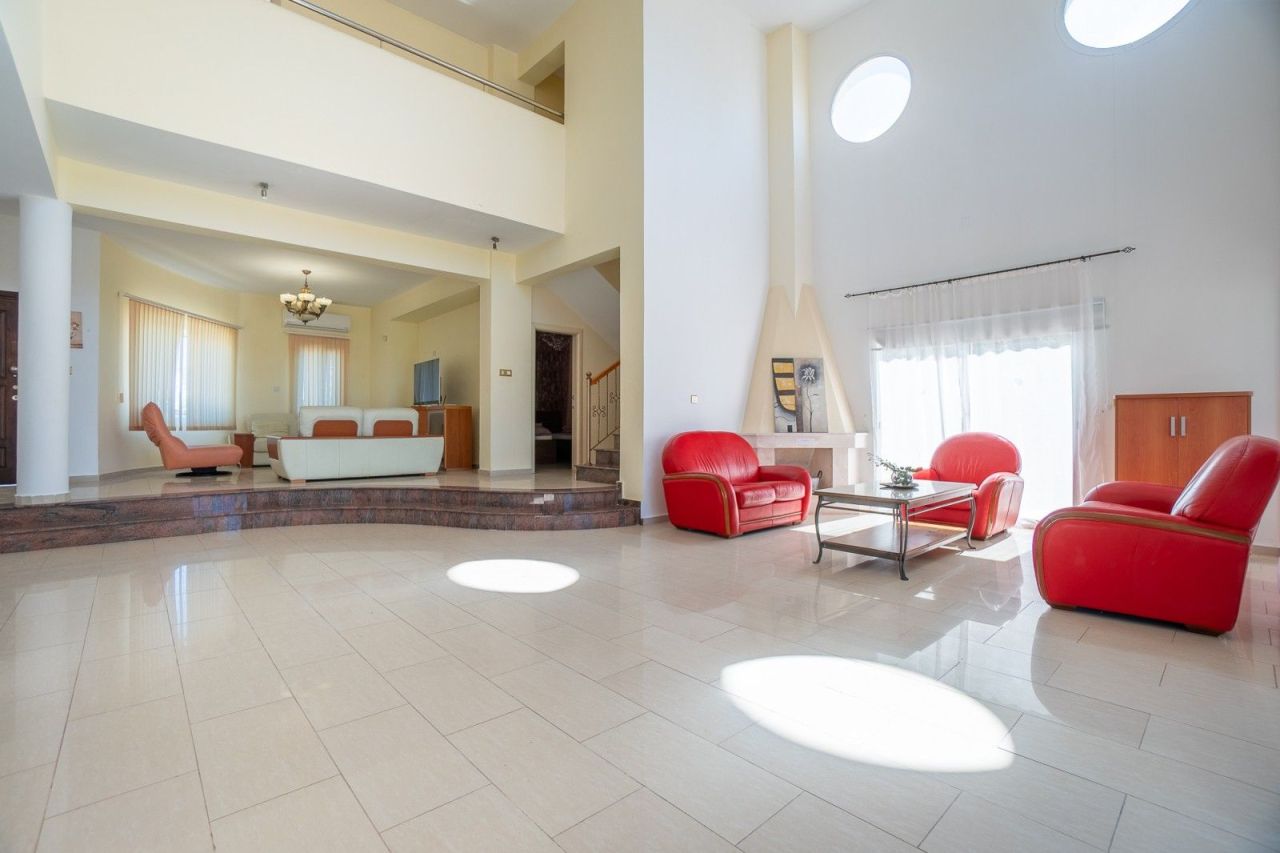Вилла в Пафосе, Кипр, 327 м² - фото 7