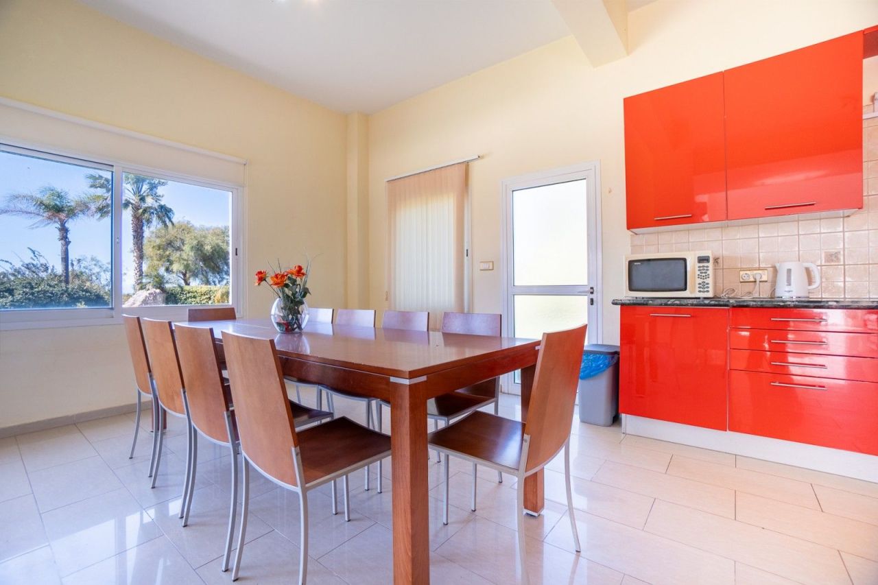 Вилла в Пафосе, Кипр, 327 м² - фото 17