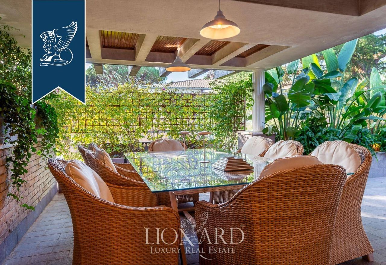 Дом в Риме, Италия, 400 м² - фото 6