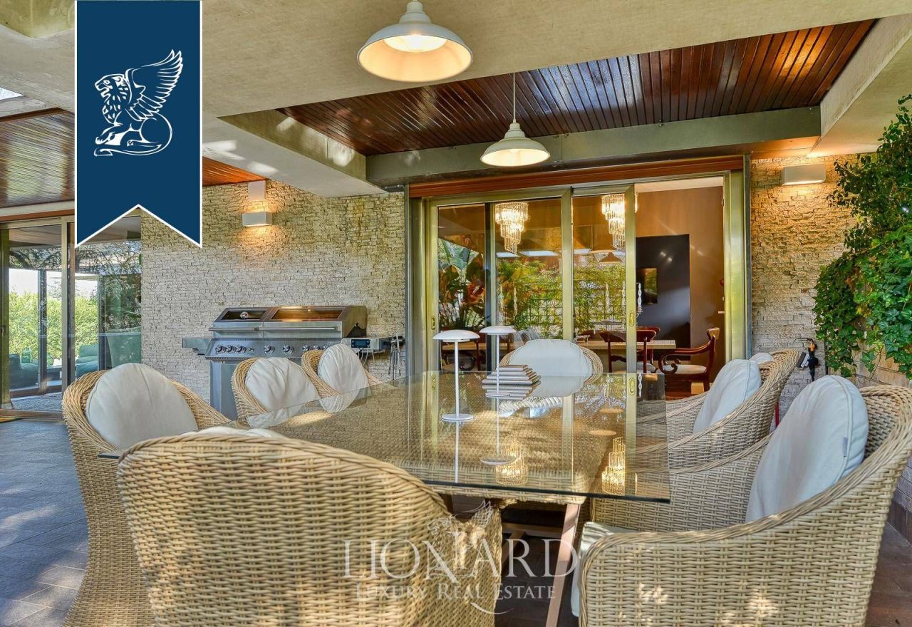 Дом в Риме, Италия, 400 м² - фото 7