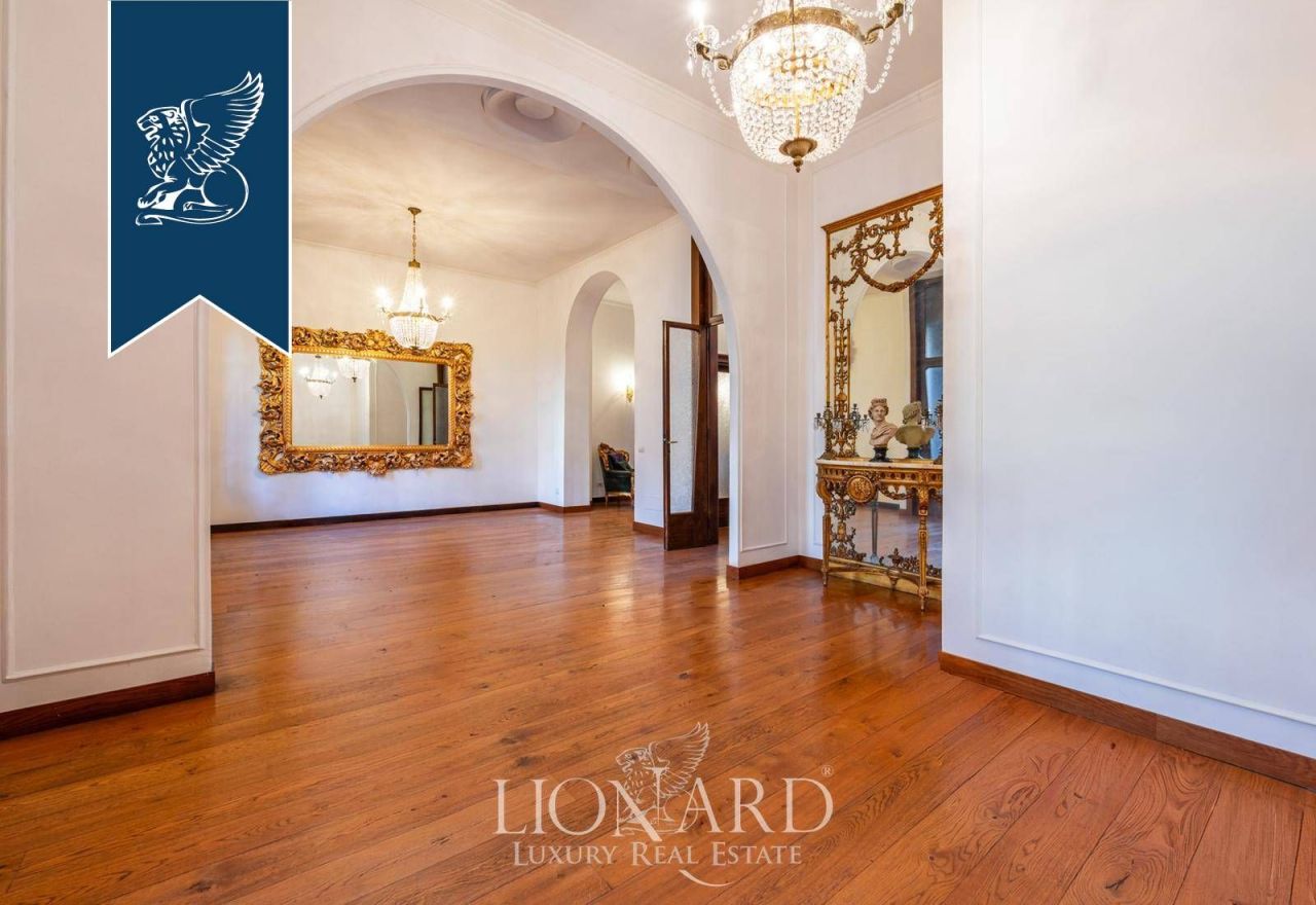 Вилла в Милане, Италия, 399 м² - фото 8