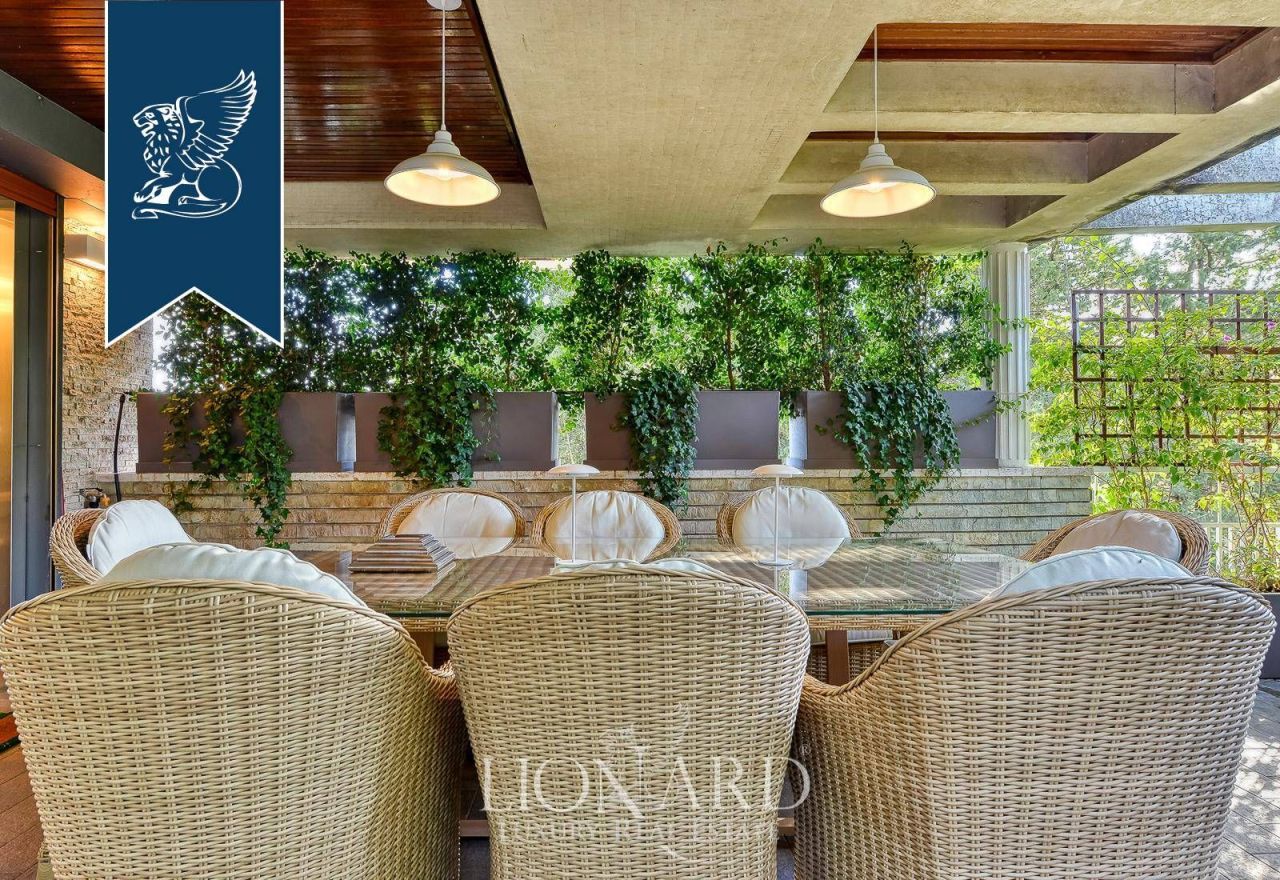 Дом в Риме, Италия, 400 м² - фото 8