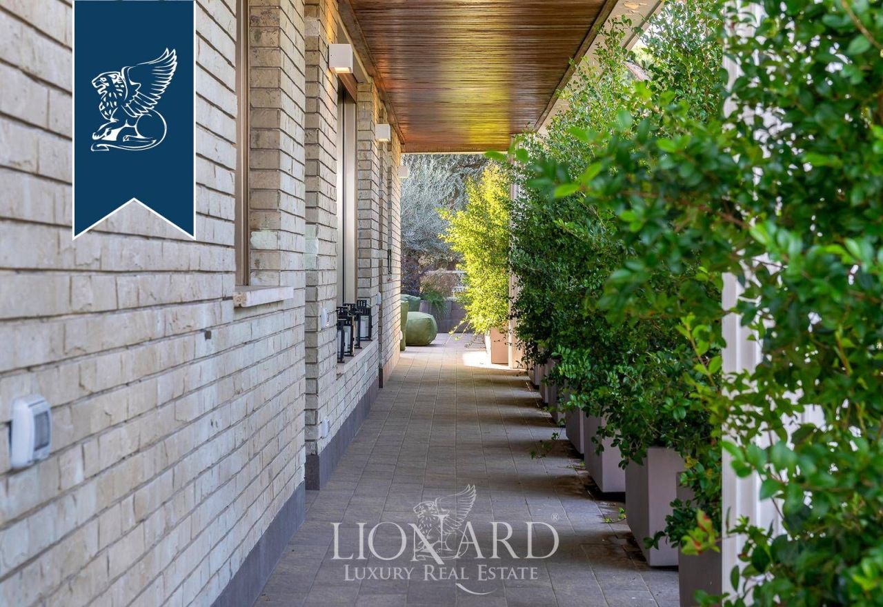 Дом в Риме, Италия, 400 м² - фото 13