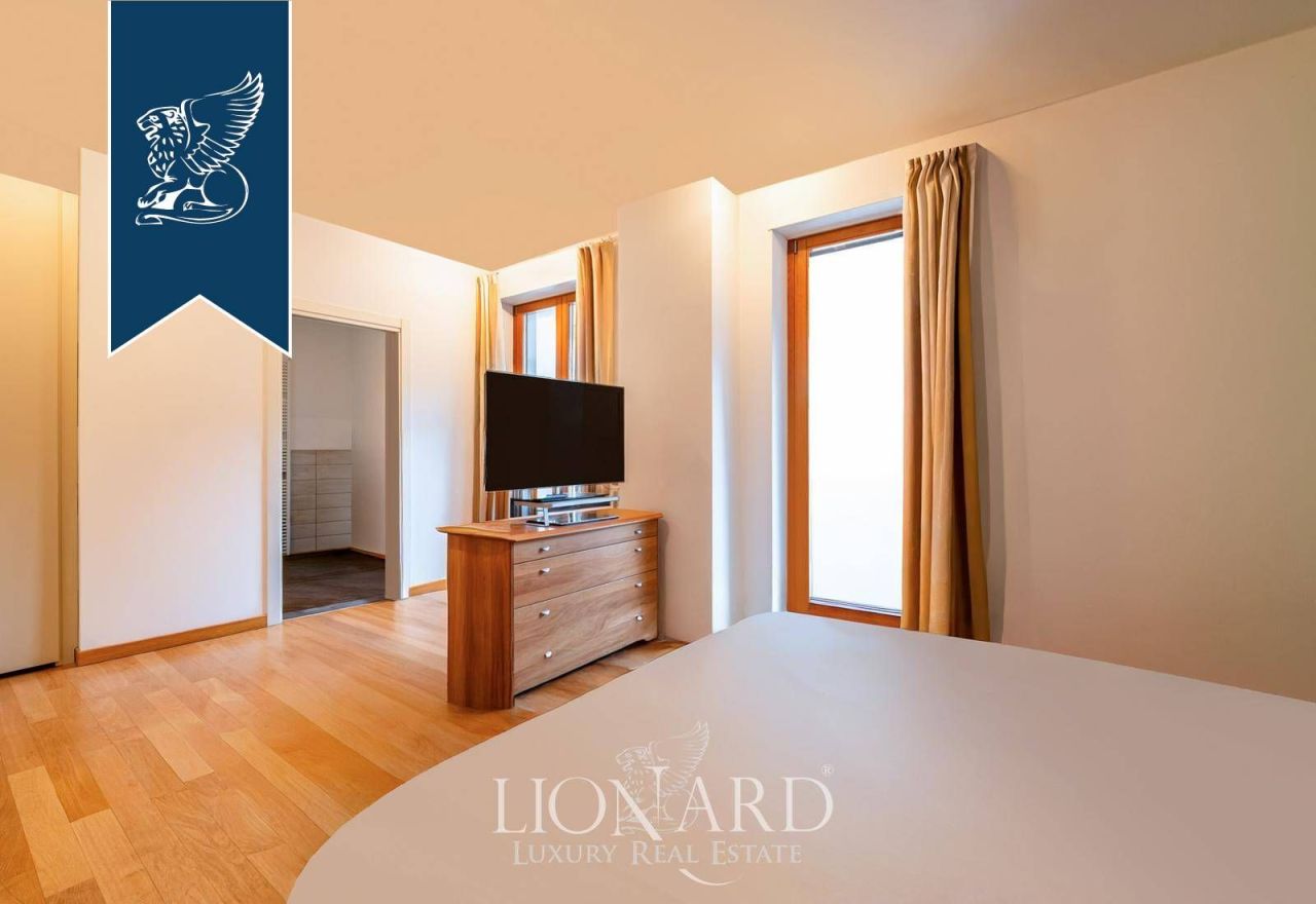 Апартаменты в Милане, Италия, 215 м² - фото 14