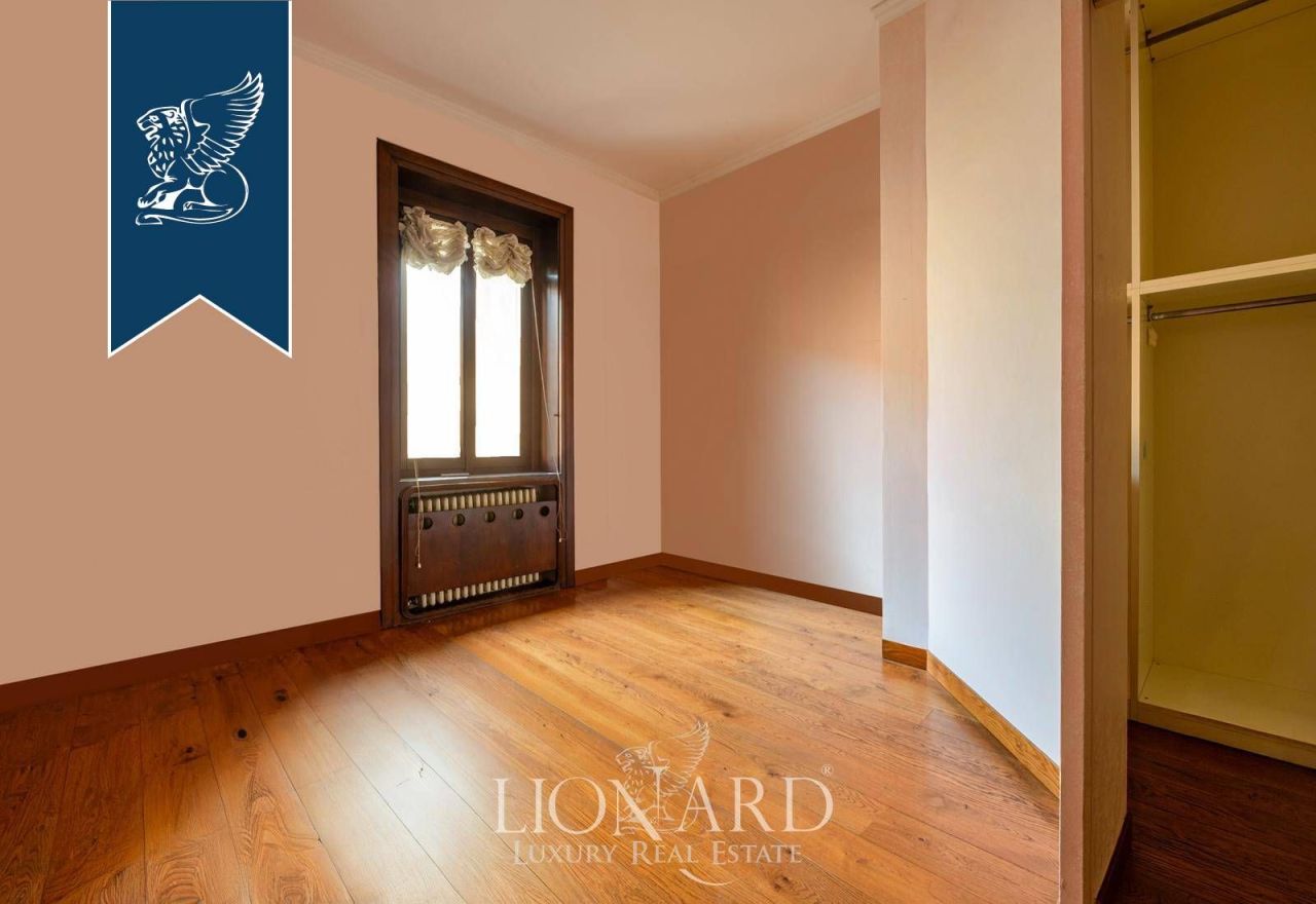 Вилла в Милане, Италия, 399 м² - фото 16