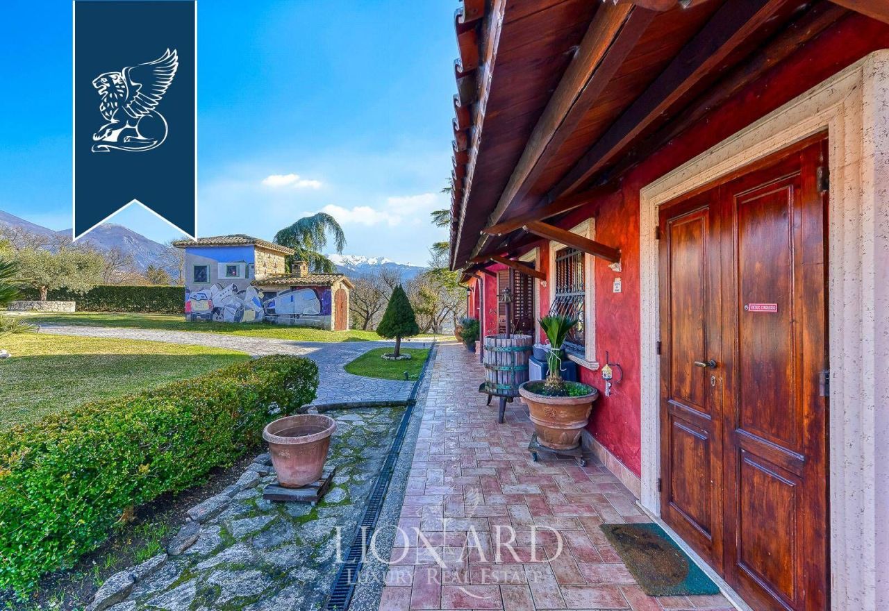 Ферма в Риети, Италия, 700 м² - фото 16