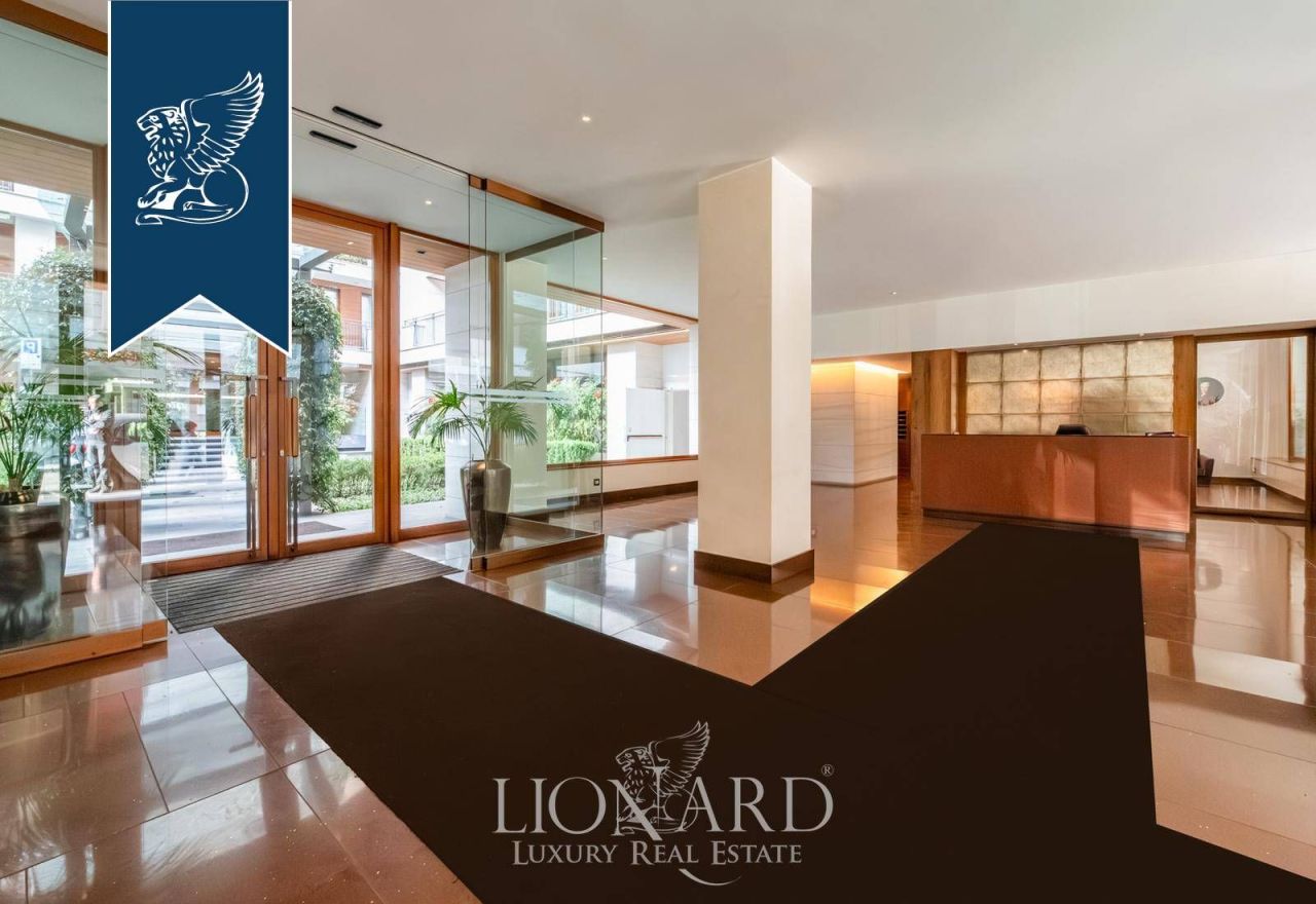 Апартаменты в Милане, Италия, 215 м² - фото 17