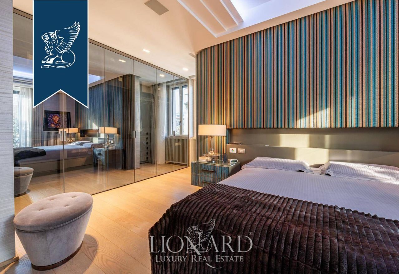 Апартаменты в Милане, Италия, 220 м² - фото 18