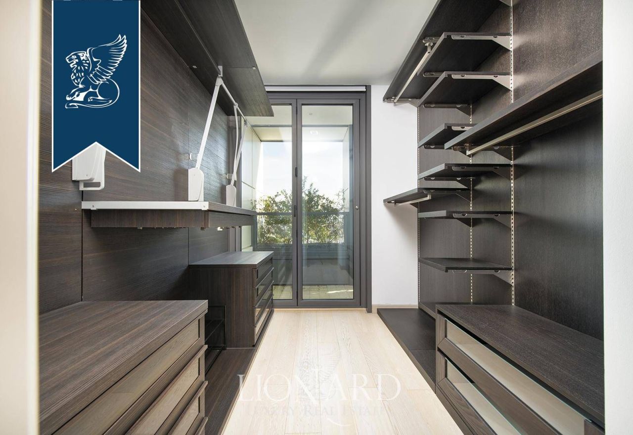 Апартаменты в Риме, Италия, 156 м² - фото 18