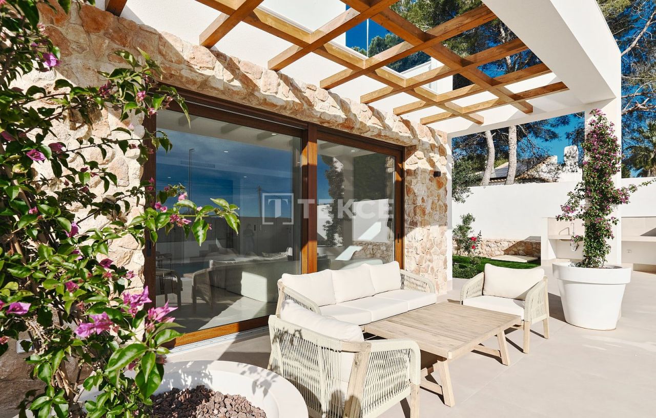 Вилла в Ориуэле, Испания, 137 м² - фото 4