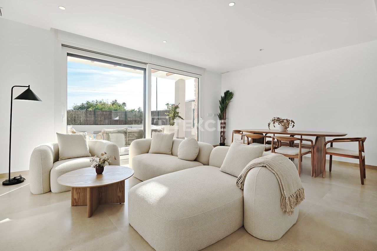 Вилла в Ориуэле, Испания, 137 м² - фото 14