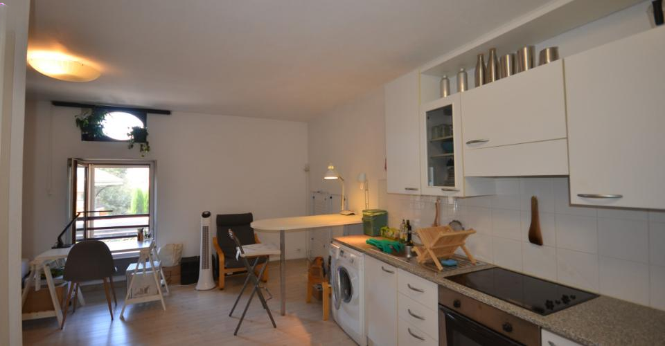 Квартира в Женеве, Швейцария, 35 м² - фото 1