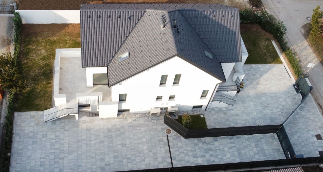 Дом в Любляне, Словения, 372 м² - фото 3