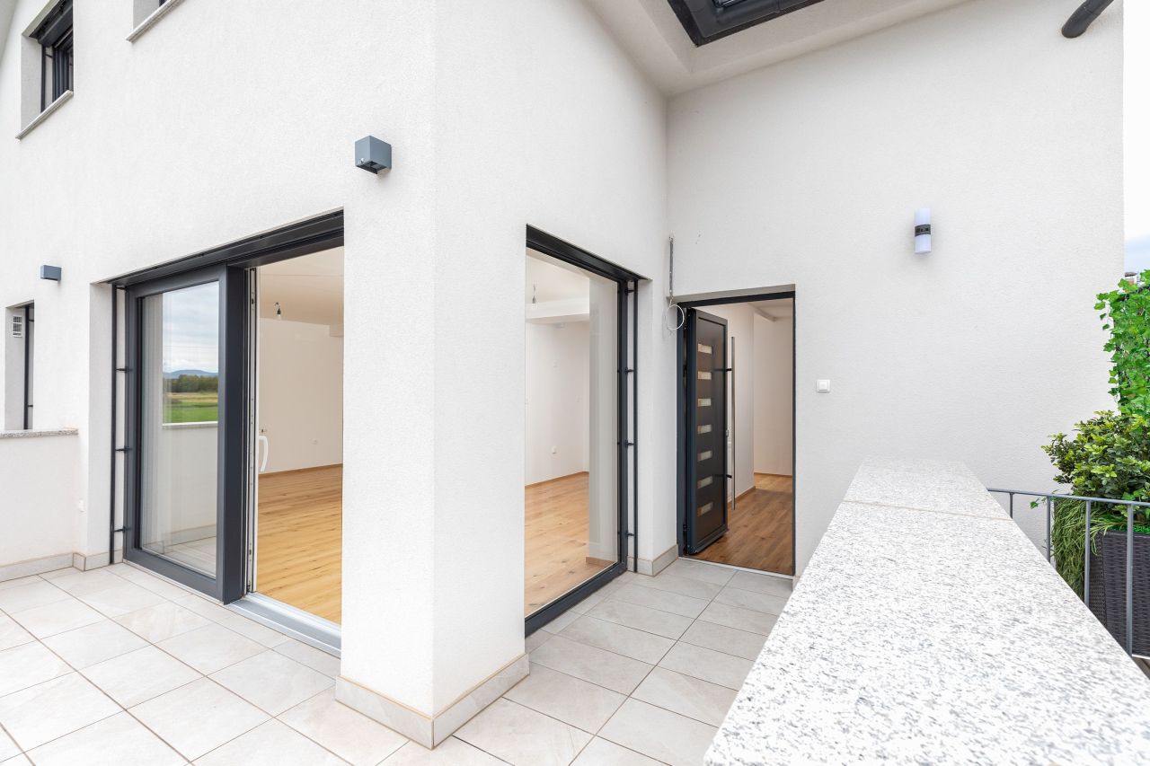 Дом в Любляне, Словения, 372 м² - фото 17