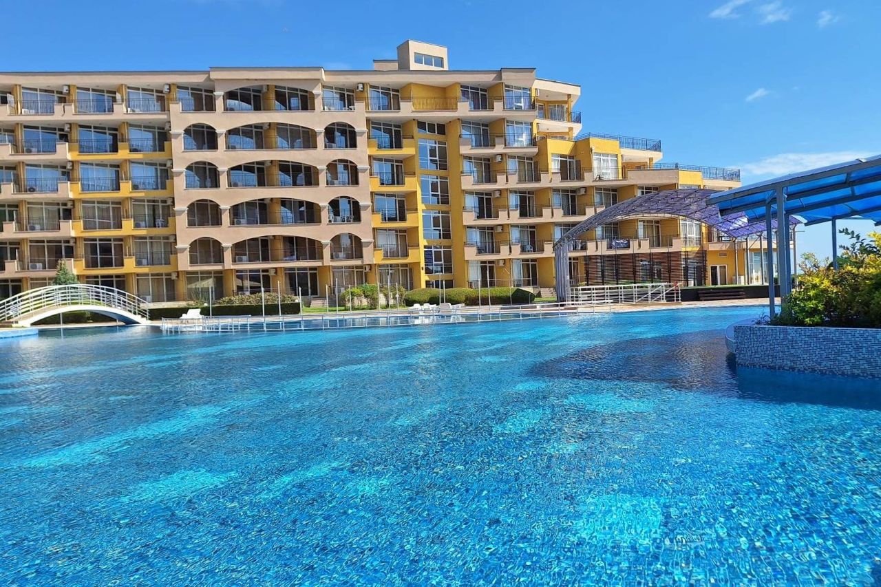 Квартира в Ахелое, Болгария, 72 м² - фото 14