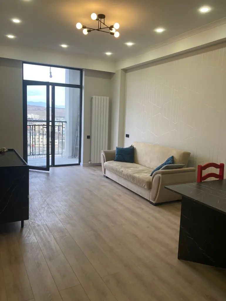 Квартира в Тбилиси, Грузия, 80 м² - фото 1