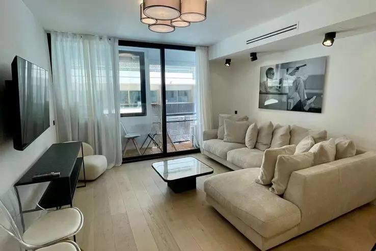 Квартира в Каннах, Франция, 49 м² - фото 1