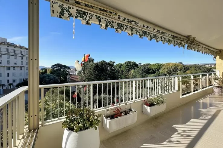 Квартира в Каннах, Франция, 102 м² - фото 1