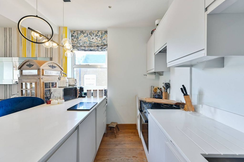 Квартира в Лондоне, Великобритания, 35 м² - фото 1