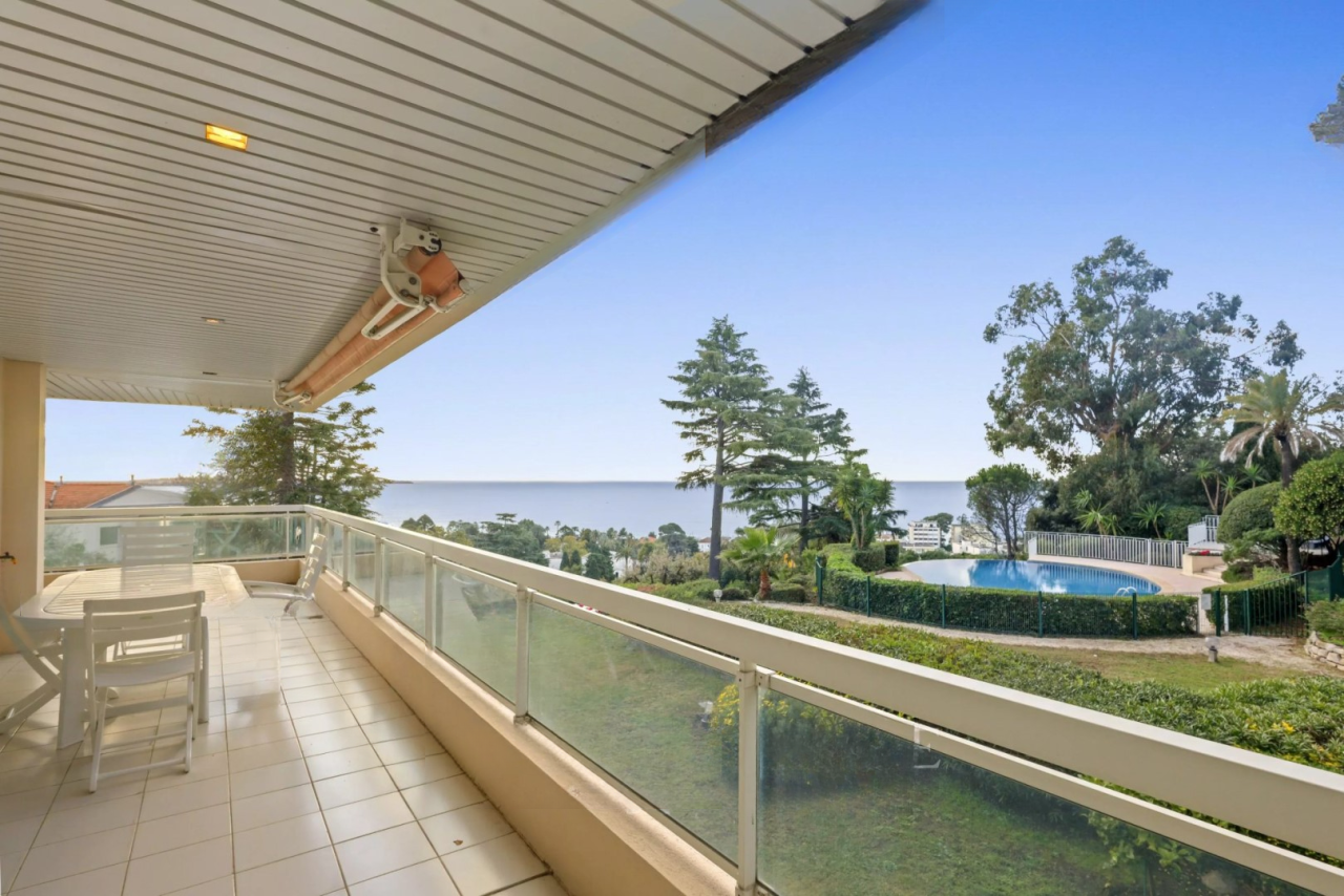 Квартира в Каннах, Франция, 87 м² - фото 1