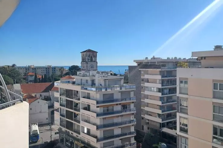 Квартира в Каннах, Франция, 59 м² - фото 1