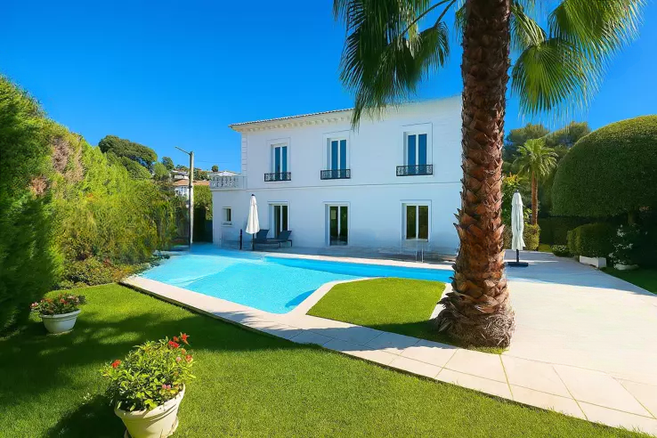 Квартира в Каннах, Франция, 390 м² - фото 1