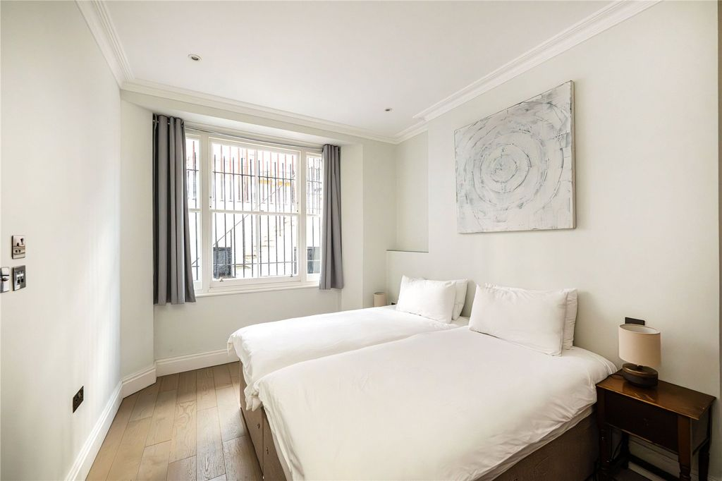 Квартира в Лондоне, Великобритания, 132 м² - фото 1