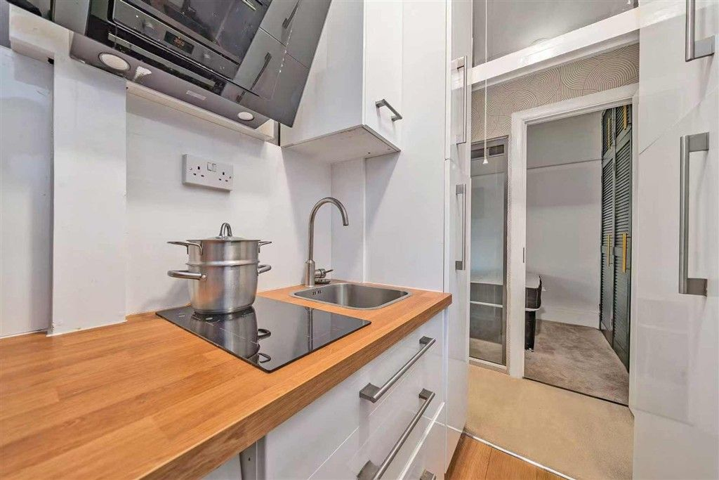 Квартира в Лондоне, Великобритания, 39 м² - фото 1