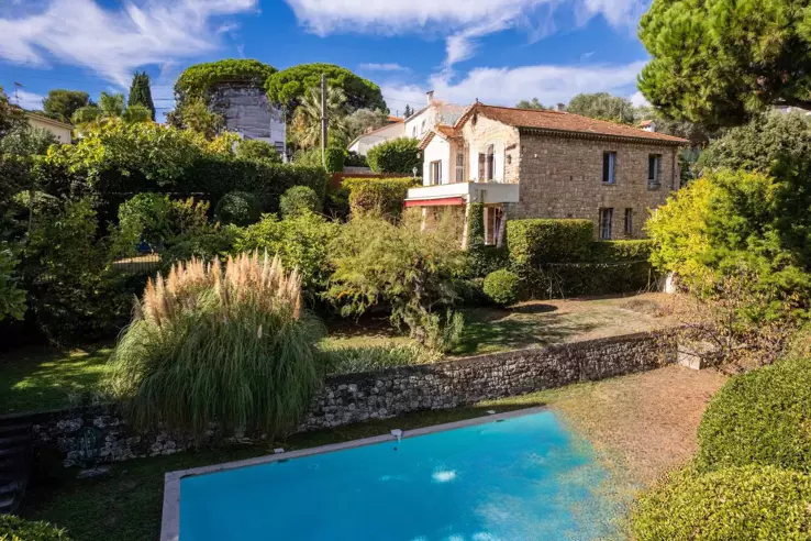 Квартира в Каннах, Франция, 180 м² - фото 1