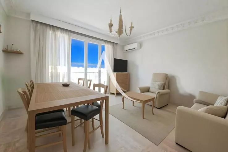 Квартира в Каннах, Франция, 63 м² - фото 1