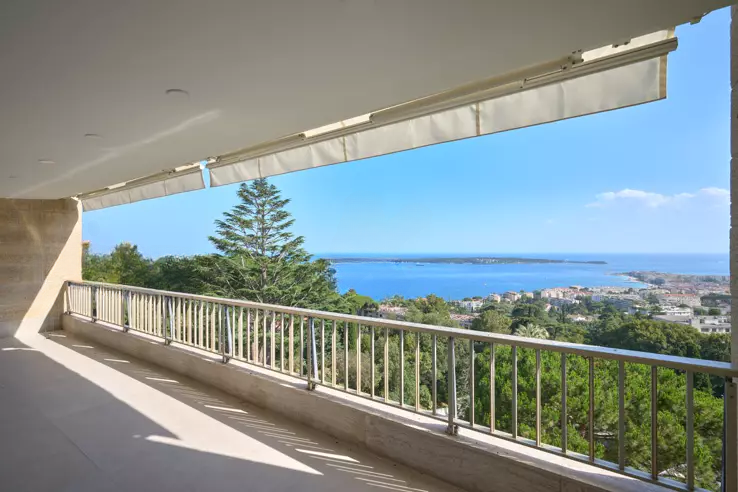 Квартира в Каннах, Франция, 117 м² - фото 1