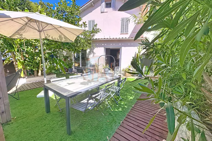 Квартира в Каннах, Франция, 168 м² - фото 1