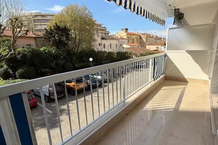 Квартира в Каннах, Франция, 62 м² - фото 1