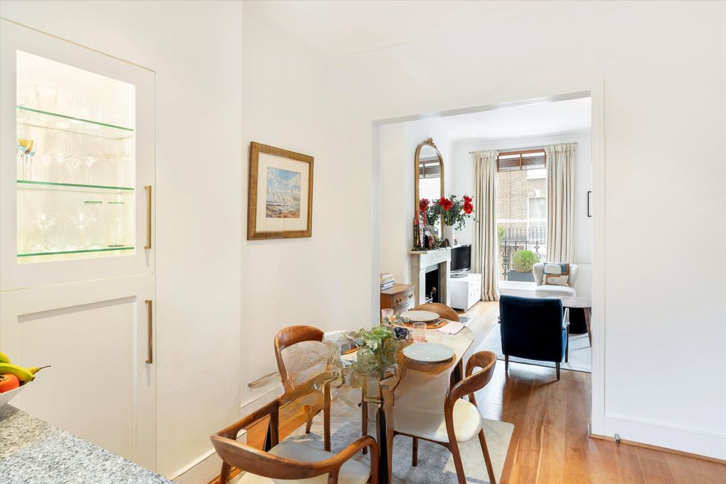 Квартира в Лондоне, Великобритания, 110 м² - фото 1