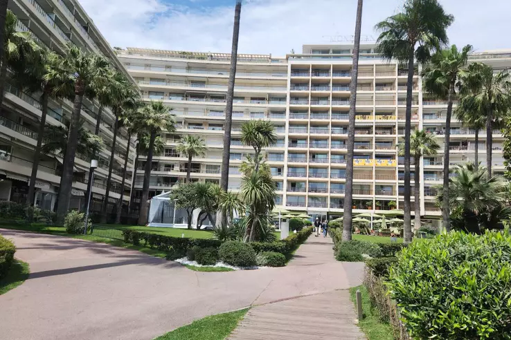 Квартира в Каннах, Франция, 42 м² - фото 1