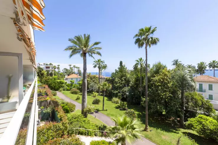 Квартира в Каннах, Франция, 79 м² - фото 1