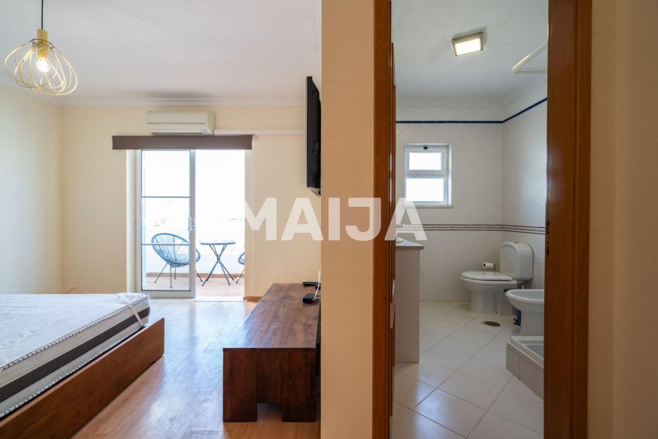 Квартира в Лагоа, Португалия, 143.47 м² - фото 18