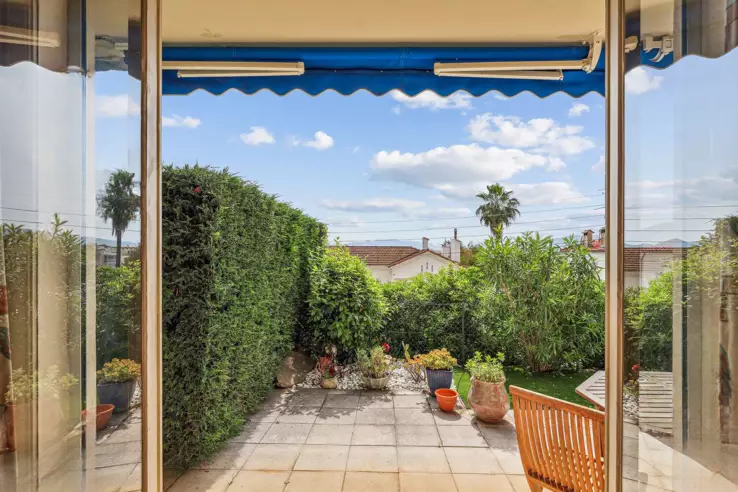 Квартира в Каннах, Франция, 72 м² - фото 1