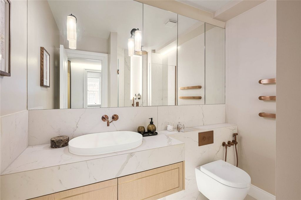 Квартира в Лондоне, Великобритания, 111 м² - фото 1