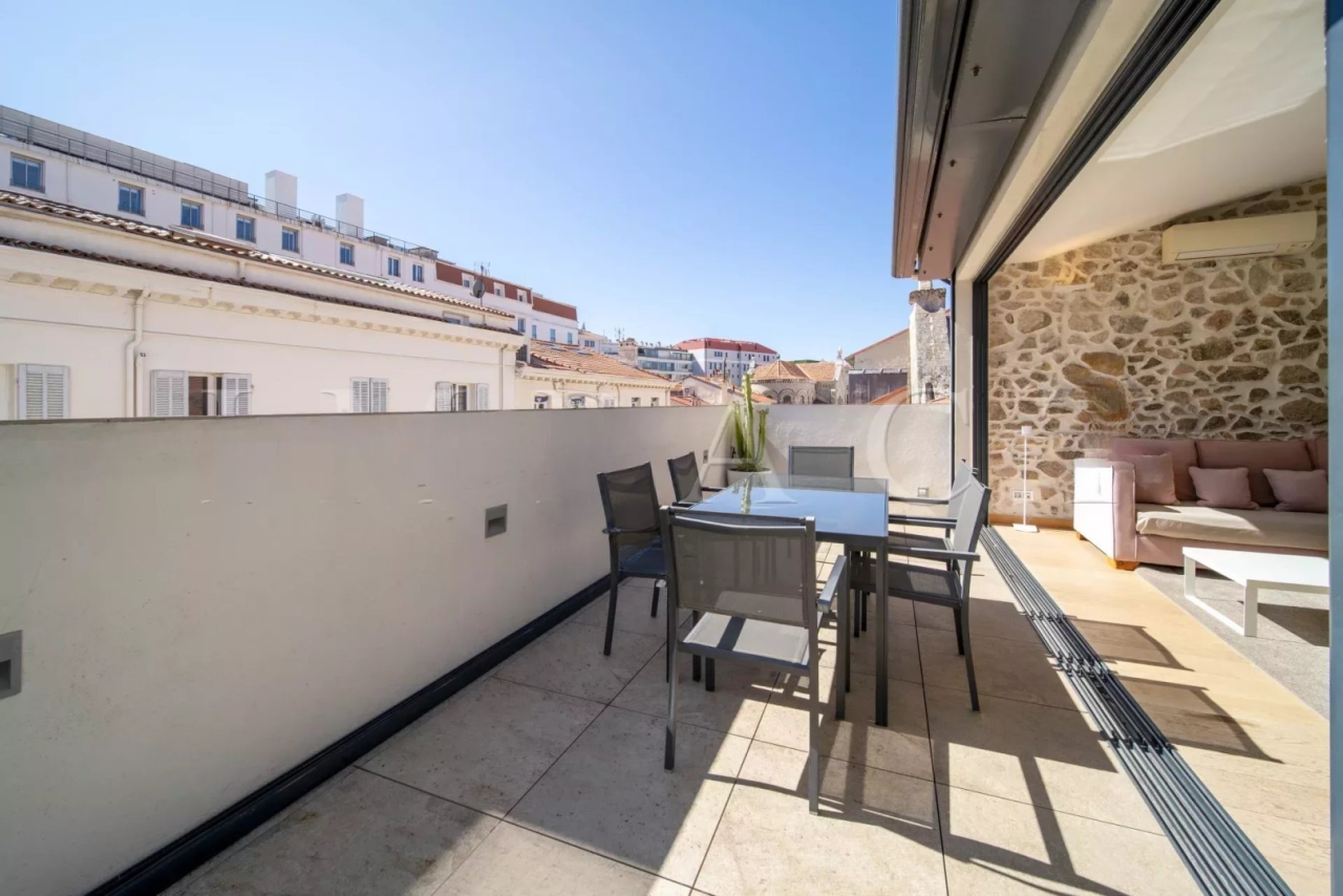 Квартира в Каннах, Франция, 124 м² - фото 1