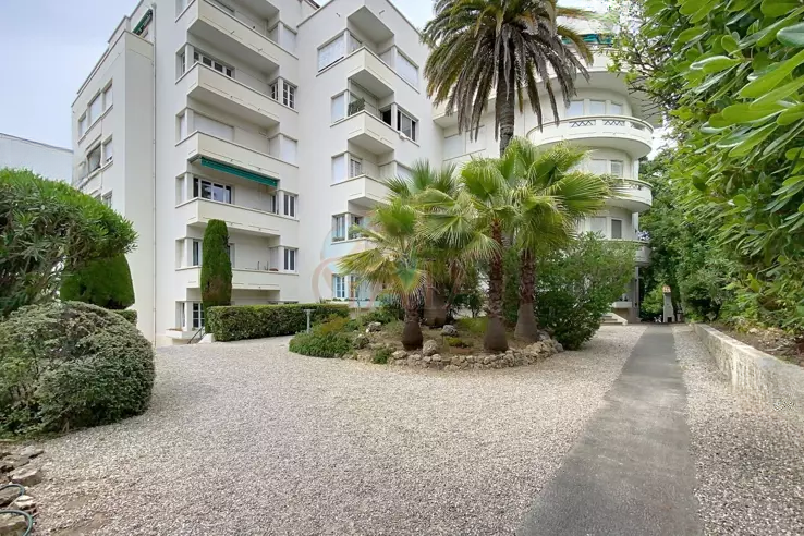 Квартира в Каннах, Франция, 30 м² - фото 1