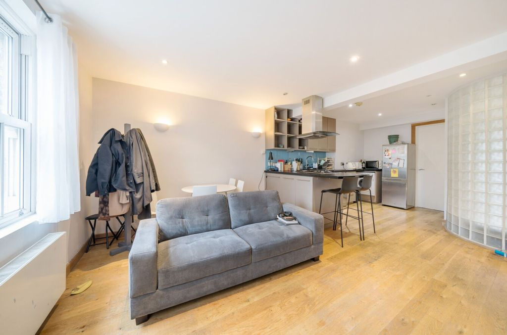 Квартира в Лондоне, Великобритания, 43 м² - фото 1